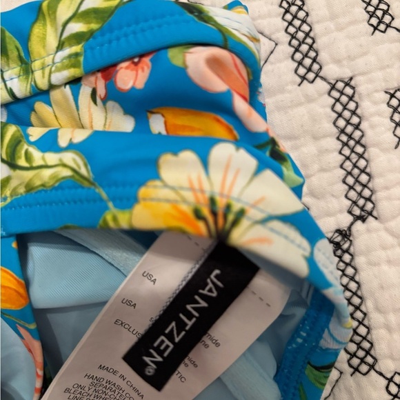 Jantzen swim tankini top 8 - Picture 5 of 10